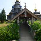 Eingang zur Russisch-orthodoxen Holzkirche