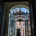 EINGANGS PORTAL KLOSTER GÖTTWEIG