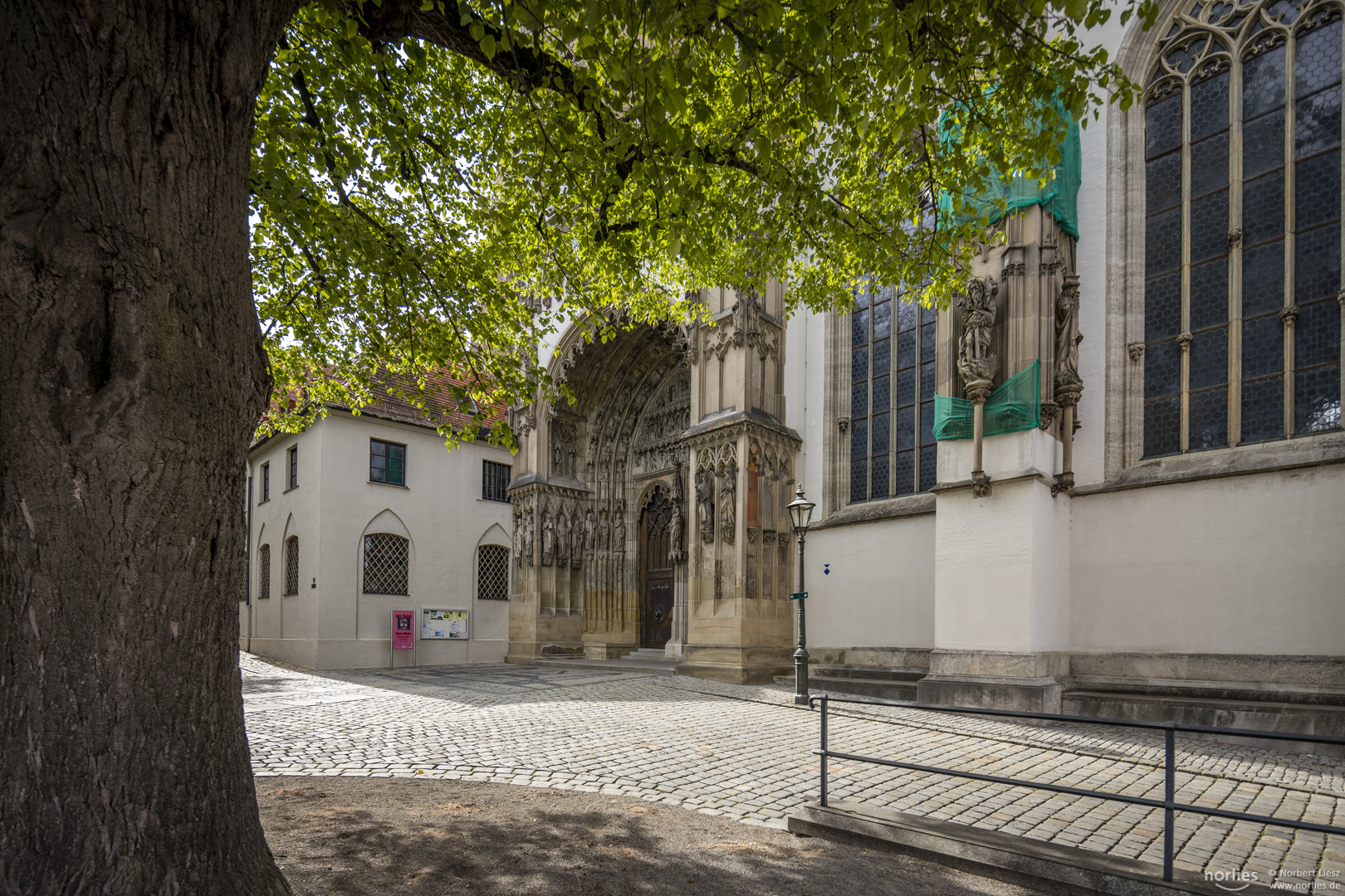 Eingangsbereich Augsburger Dom