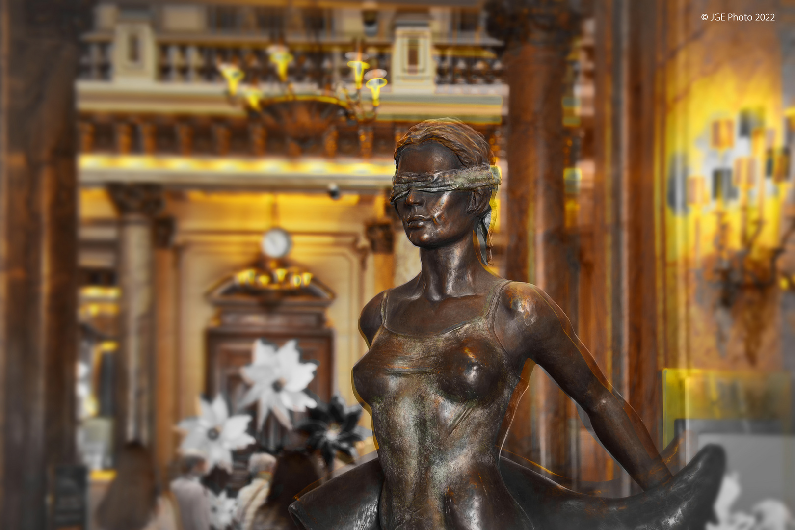 Eingangsfigur im Casino Monte Carlo in Monaco