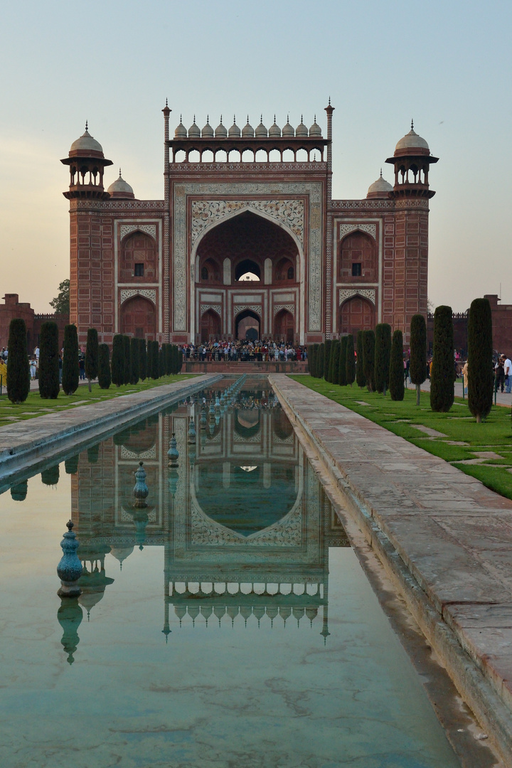 Eingangsgebaude Zum Taj Mahal Foto Bild Architektur Asia India Bilder Auf Fotocommunity