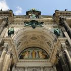 Eingangspforte Berliner Dom. Mit seiner markanten...