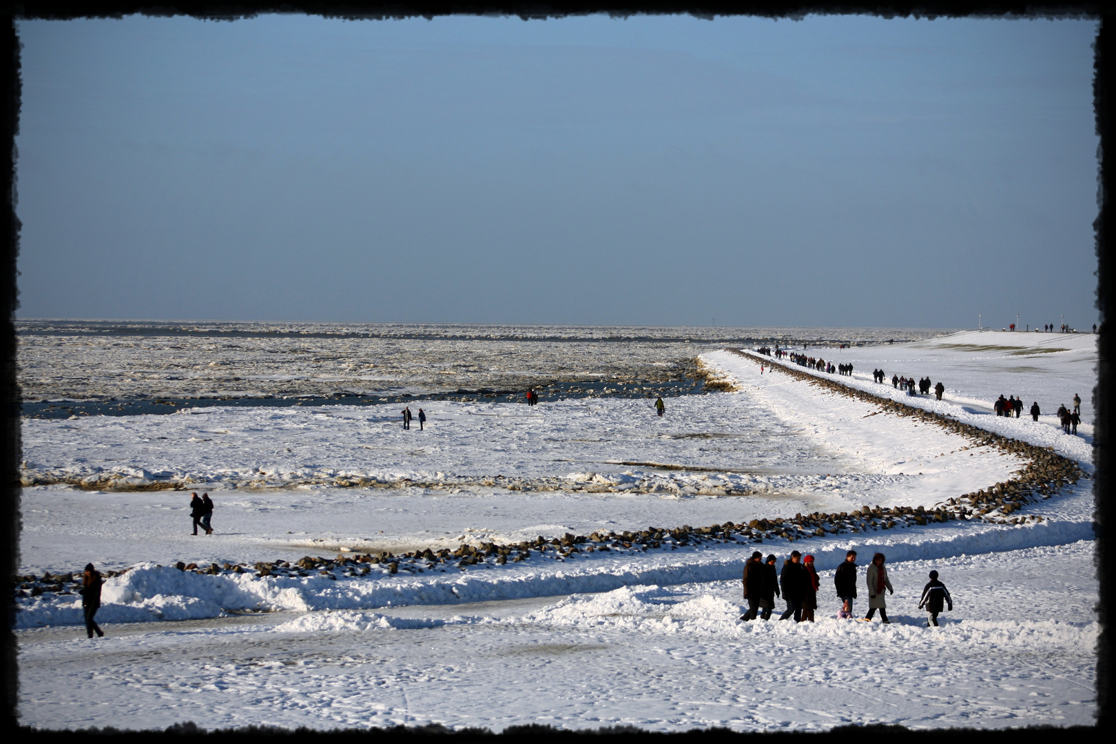 Eingefrorene Nordsee in Büsum