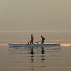 Einhandruderer auf dem Gardasee
