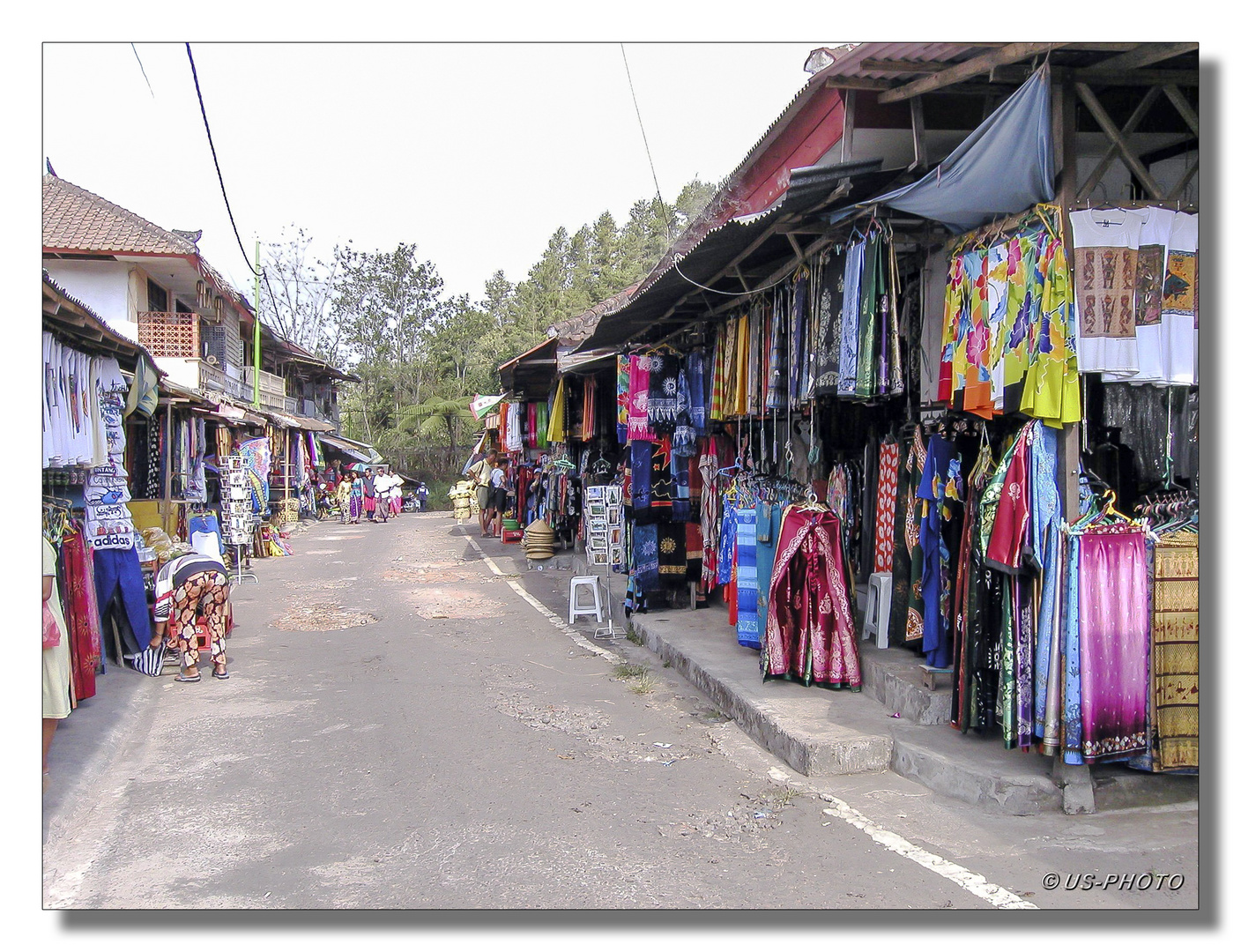 Einkaufsstrasse auf Bali