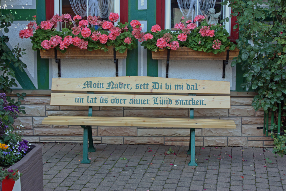 Einladende Bank in Bad Sooden-Allendorf...