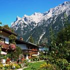 Einladendes Mittenwald: Schönes Wohnen vor majestätischer Bergkulisse