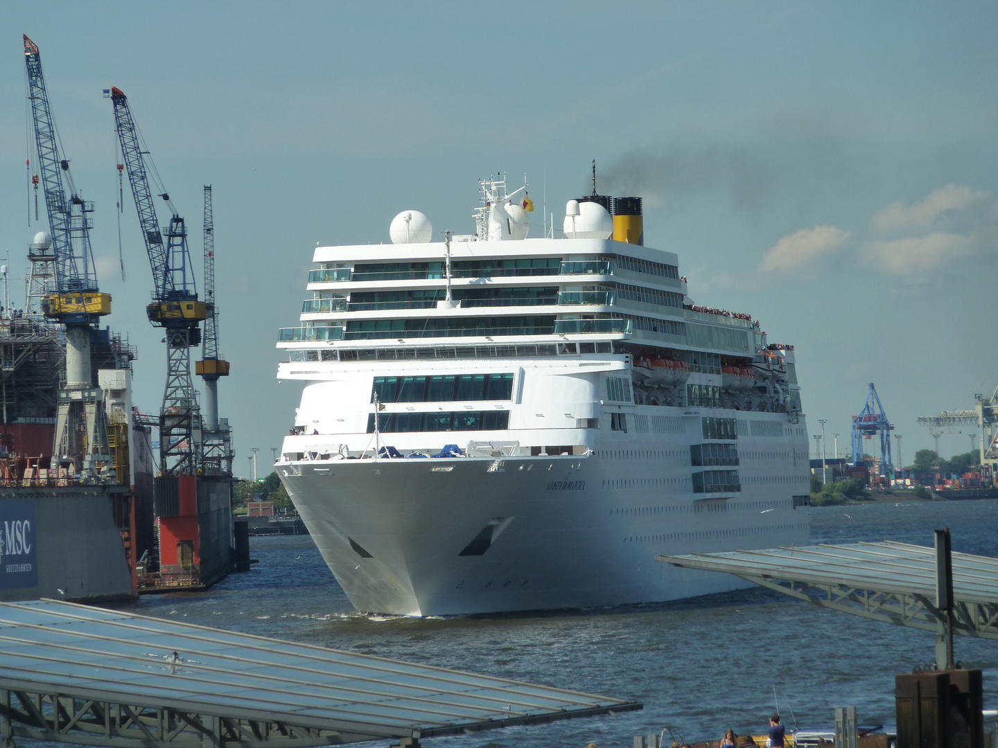 Einlauf Costa Romantica Hamburger Hafen 13.08.2012