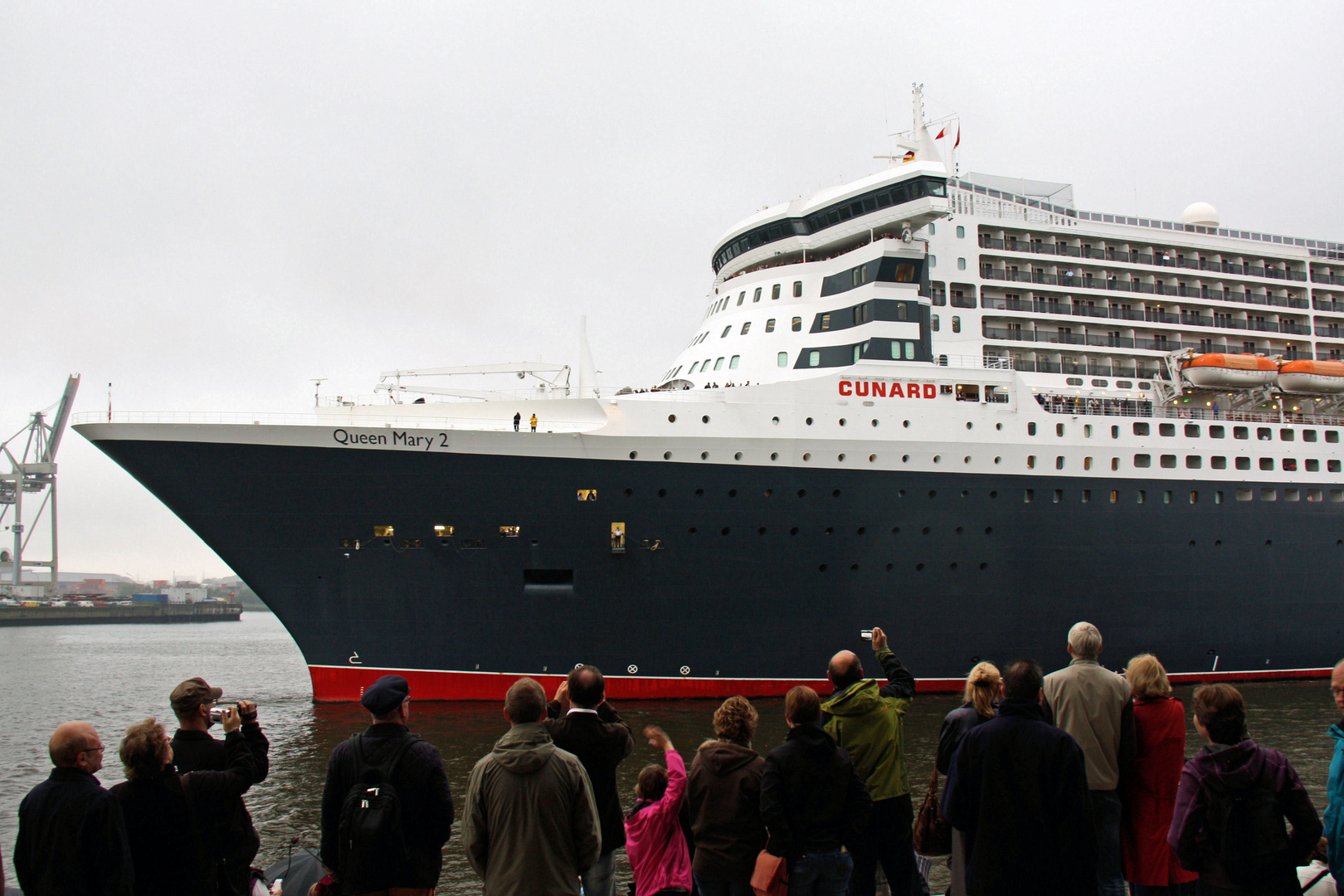 Einlaufen der Queen Mary 2 am 13.08.2011 in Hamburg