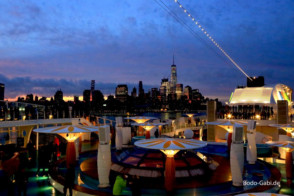 Is New York On Manhattan Island Is New York On Manhattan Island