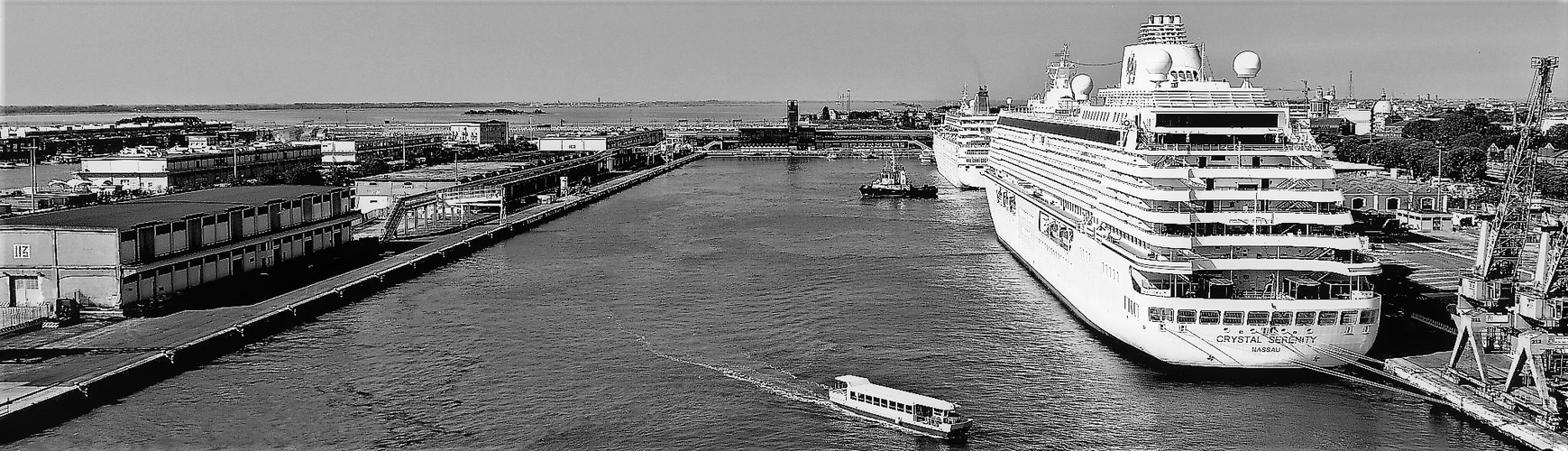 einmal gedreht - Auslaufen in Venedig