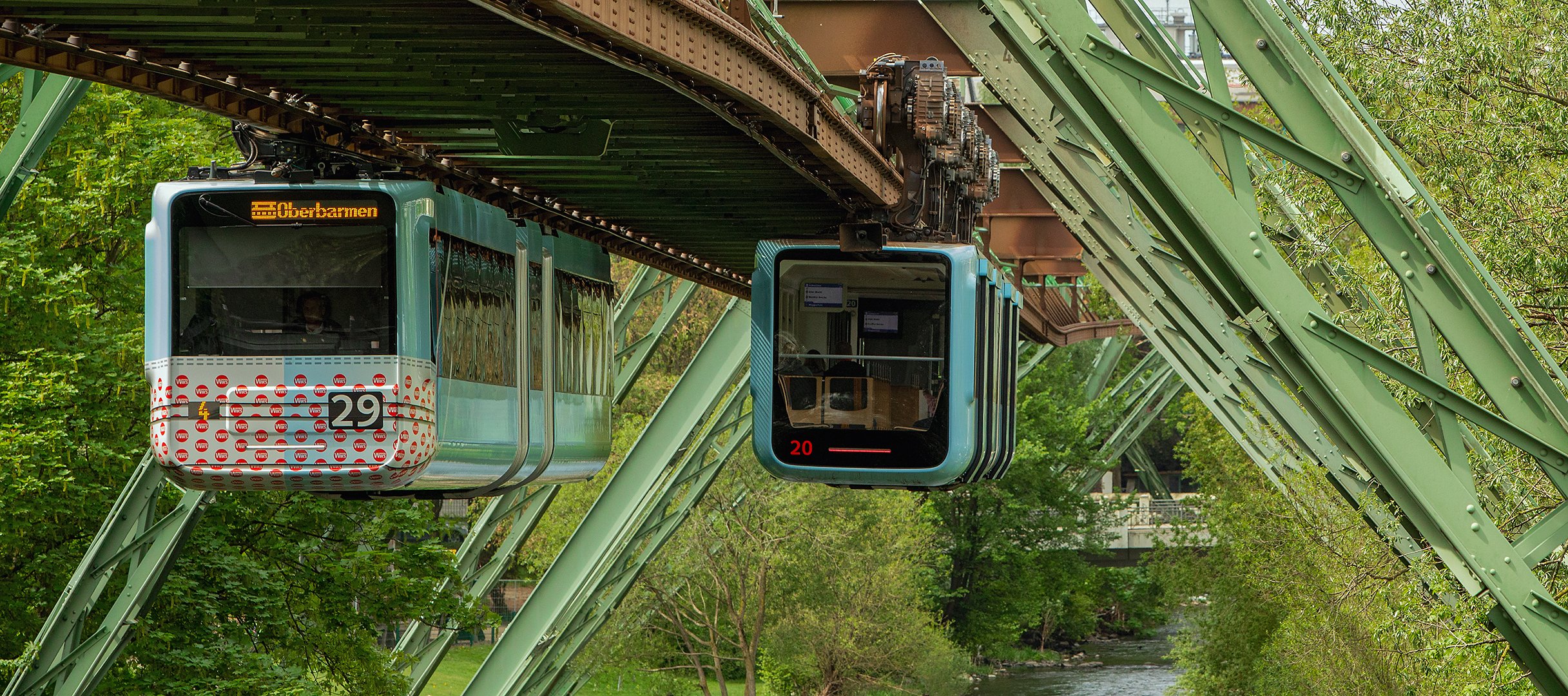 Einmal im Leben über Wuppertal schweben