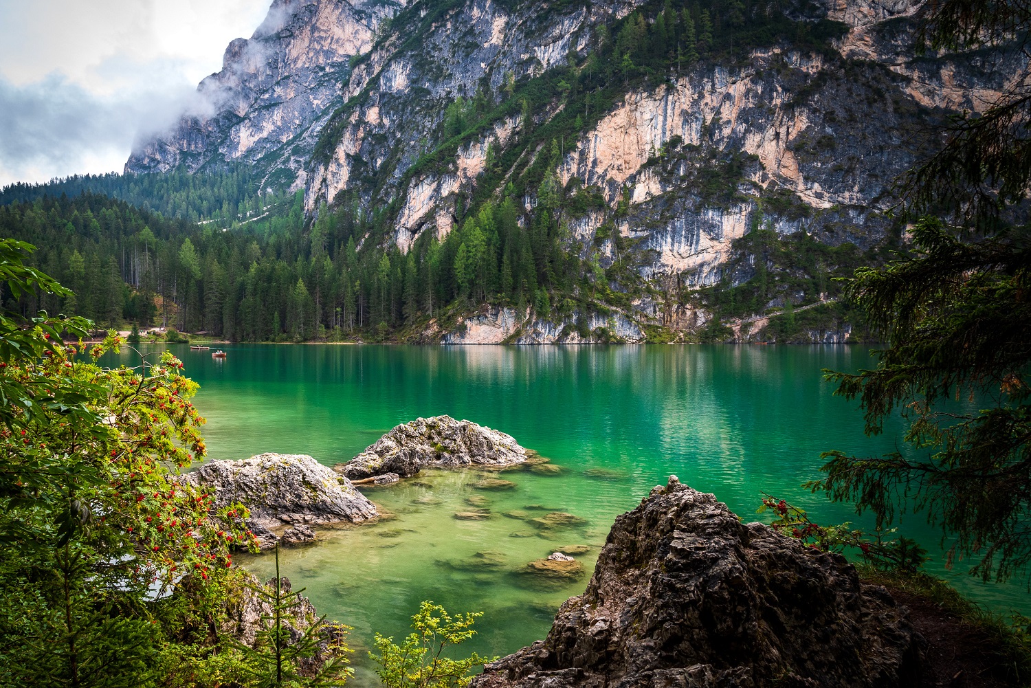 Einmal um den Pragser Wildsee