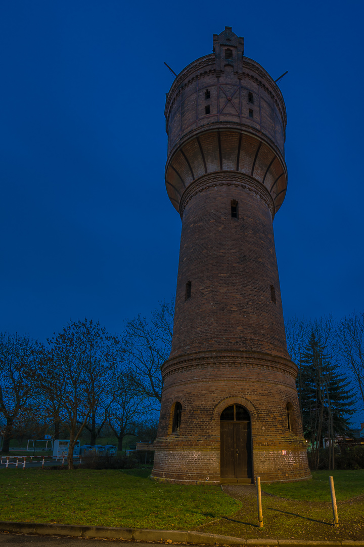 Einmal um den Wasserturm (3)