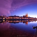 einmaliger Sonnenuntergang in Regensburg hier zur blauen Stunde