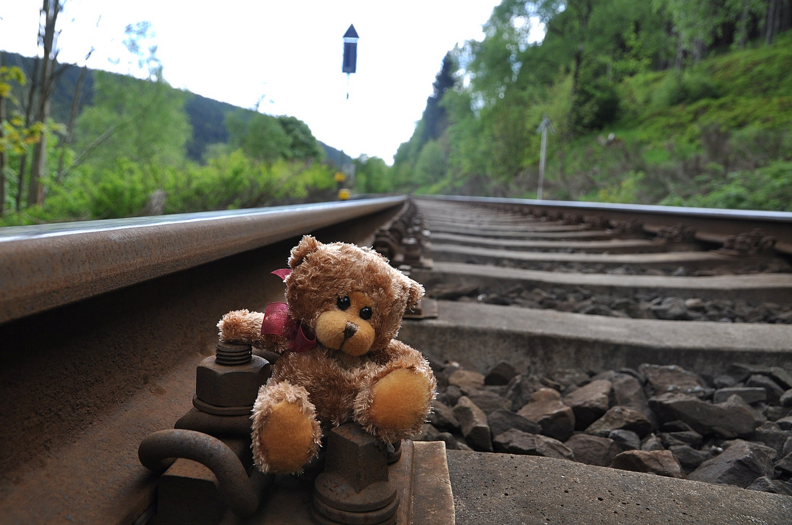 Einsam und traurig... Foto & Bild gleise, eisenbahn, verkehr