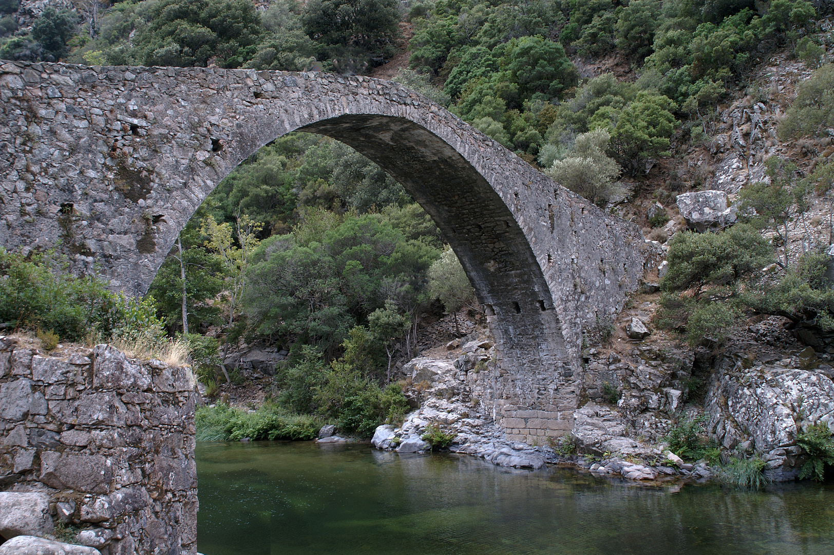 Einsame Brücke