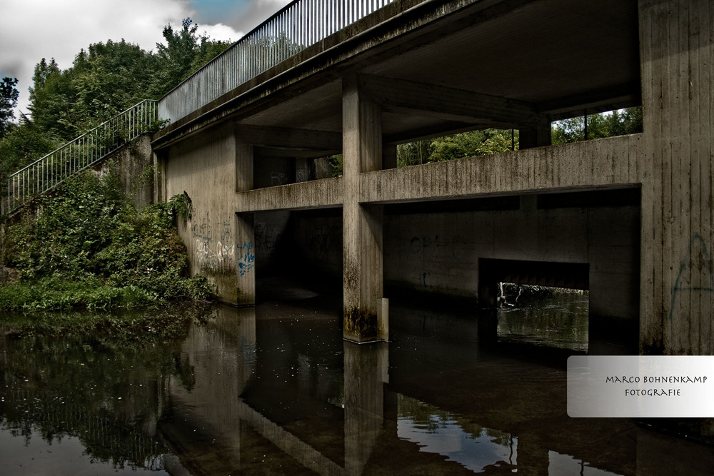 Einsame Brücke