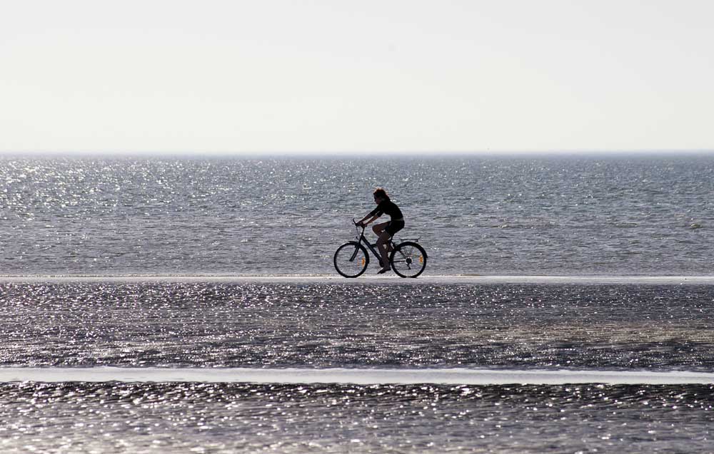 Einsame Strandfahrt