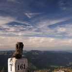 einsamer Bergstiefel in luftiger Höh