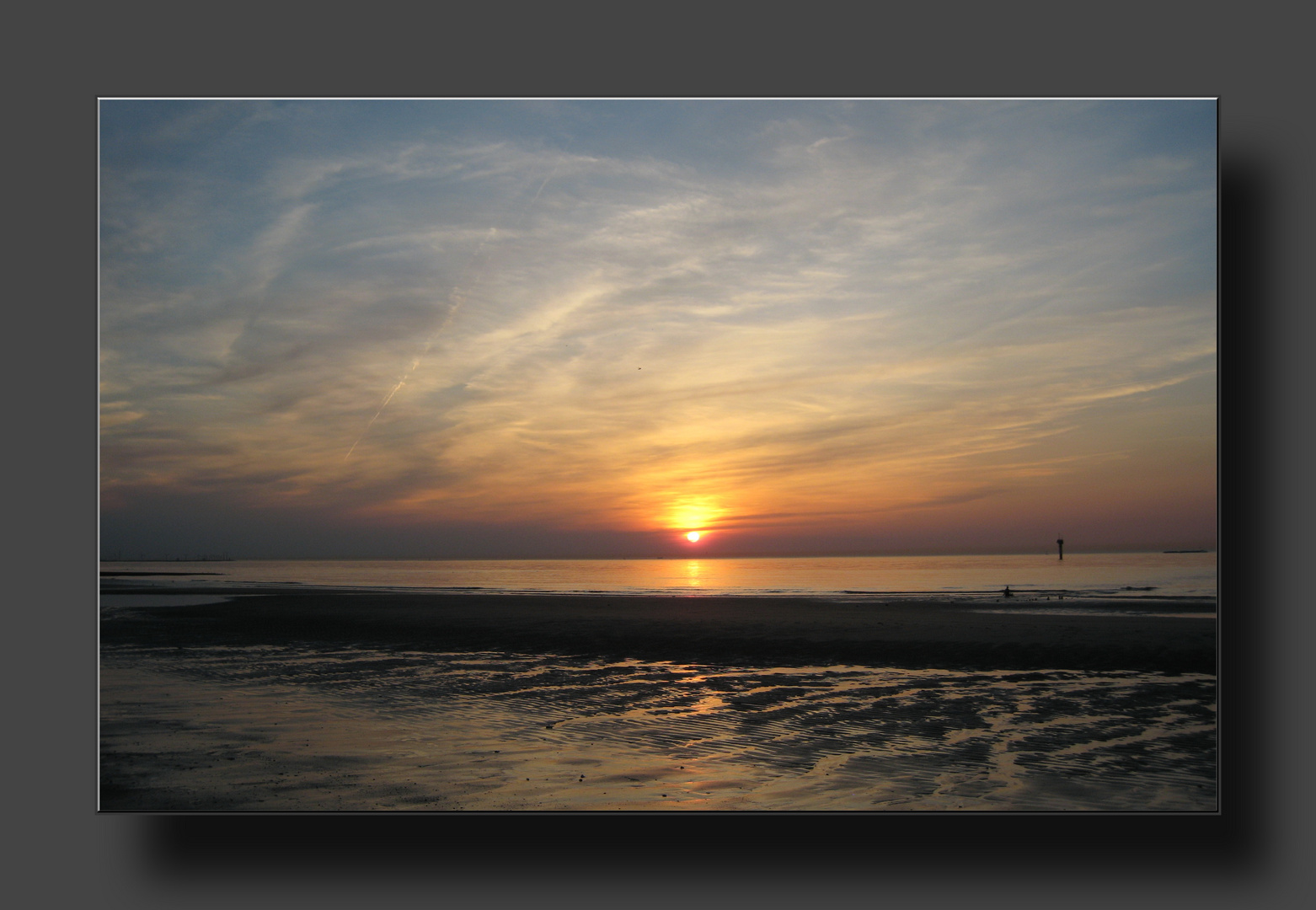 einsamer Mann am Strand