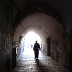 Einsamer Mönch in Jerusalem