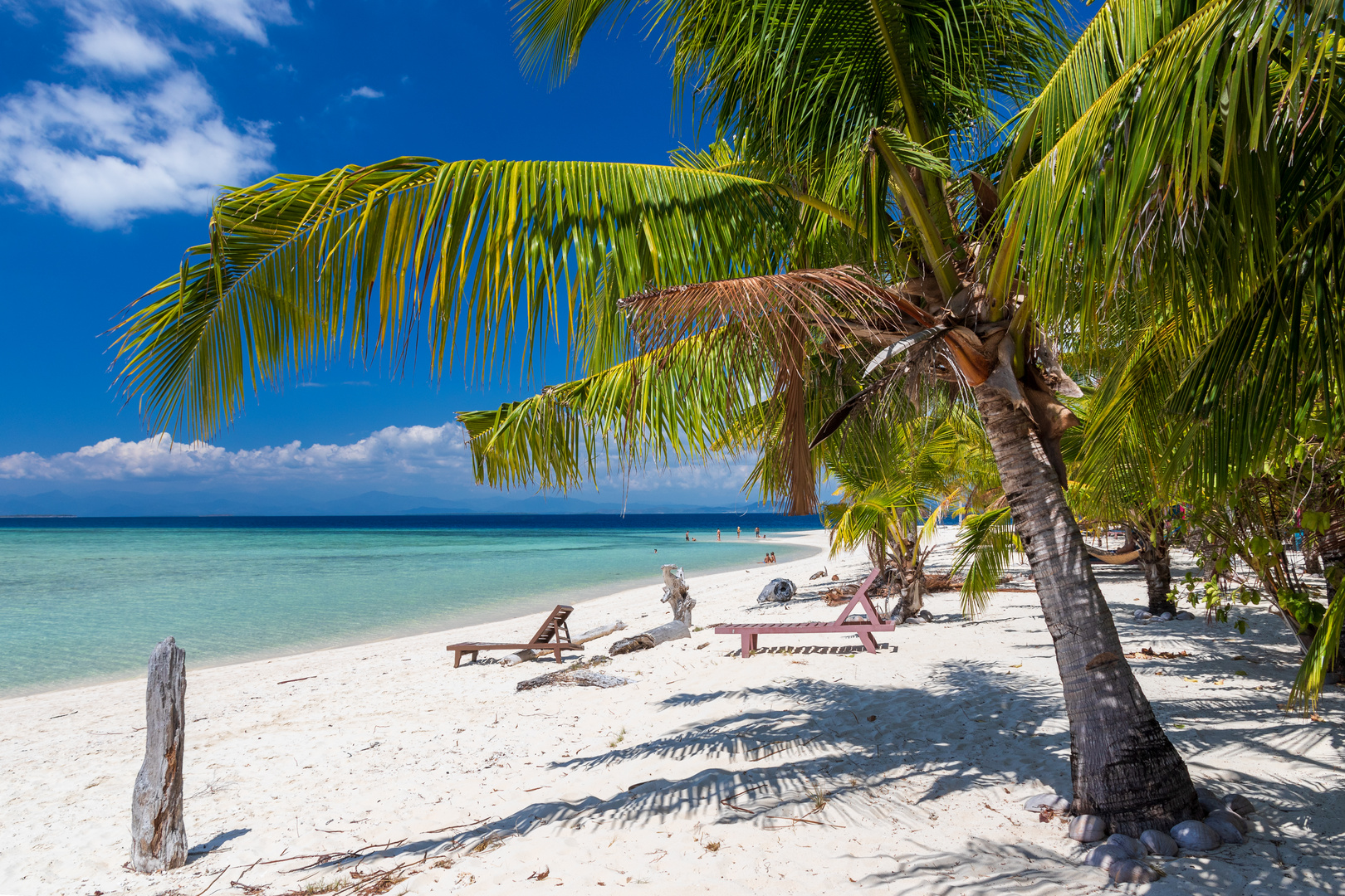 Einsamer Strand auf Modessa Island