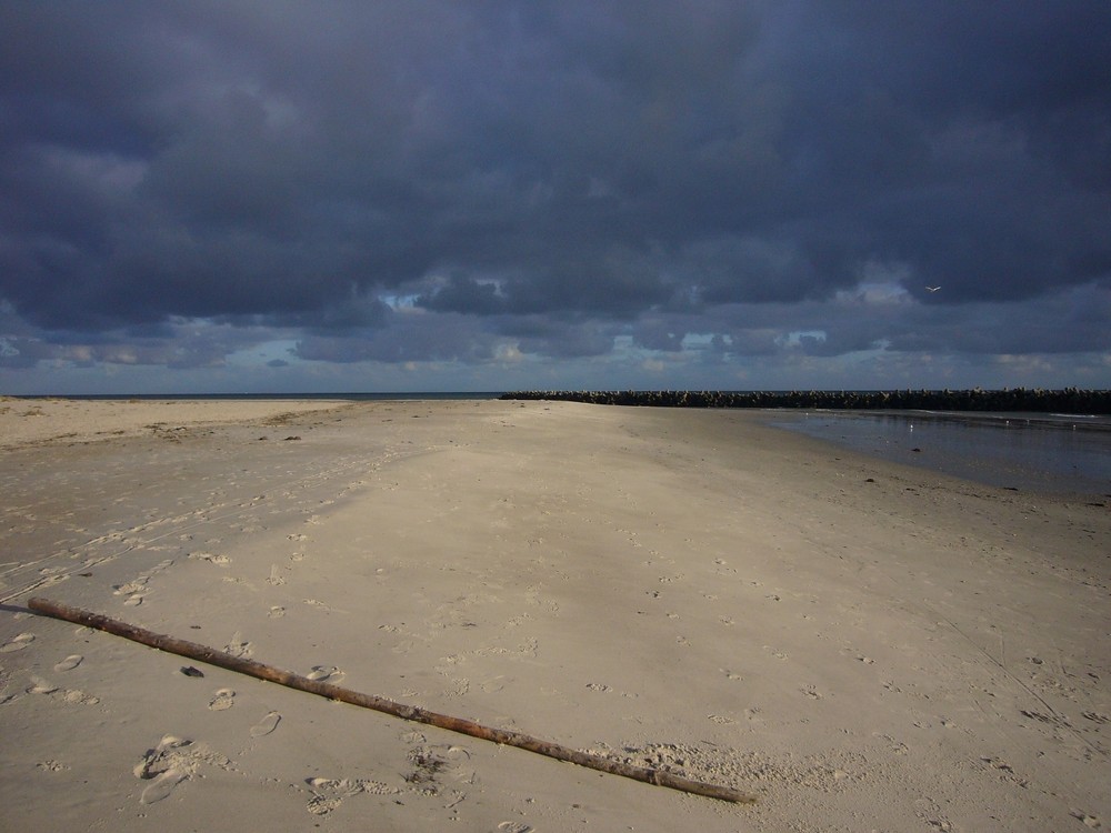 Einsamer Strand Dühne Helgoland