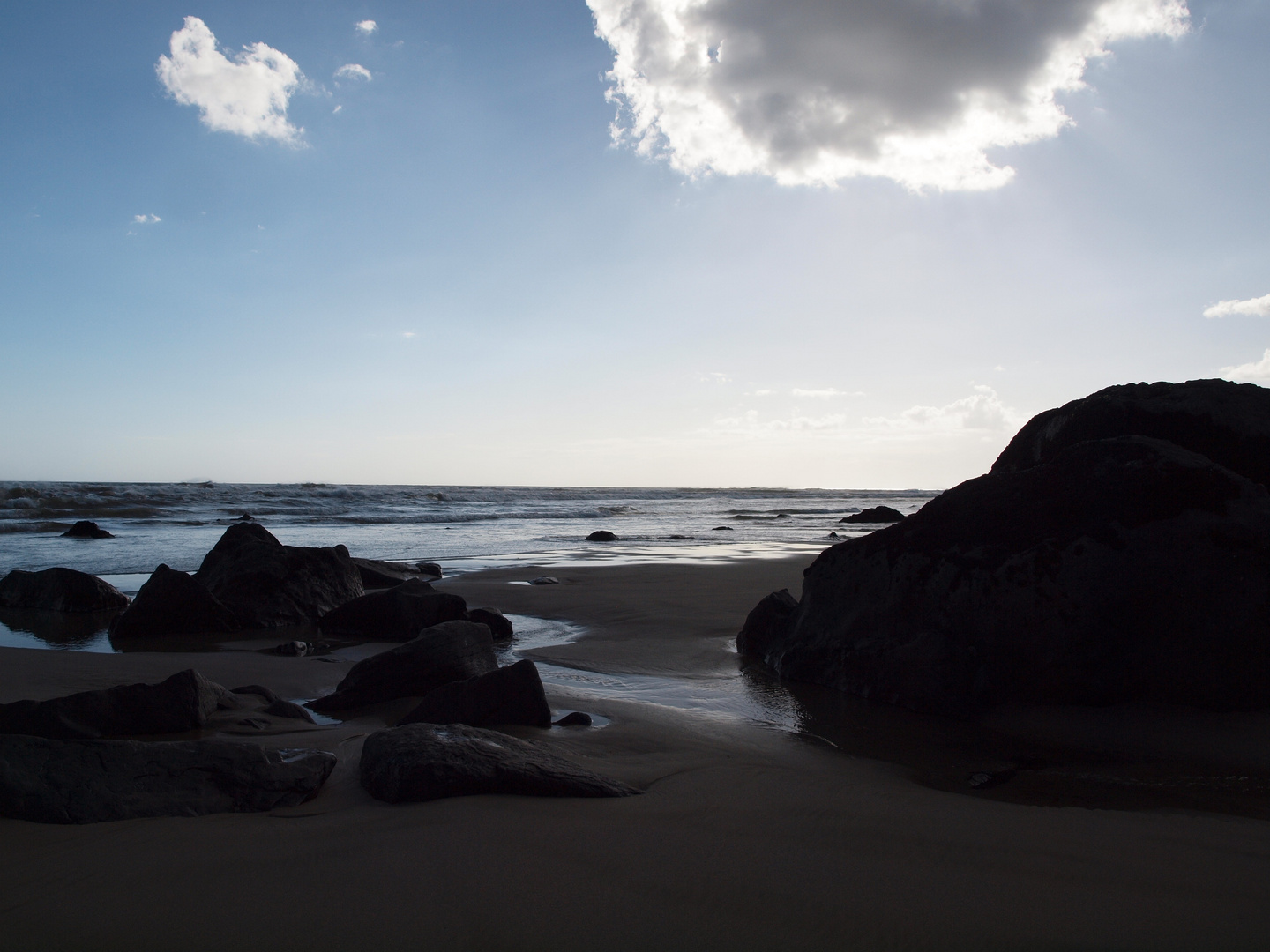 Einsamer Strand in Maunganui Bluff