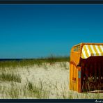 einsamer Strandkorb