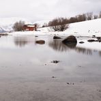 Einsames Bootshaus am Ullsfjord