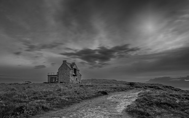 Einsames Haus in der Bretagne