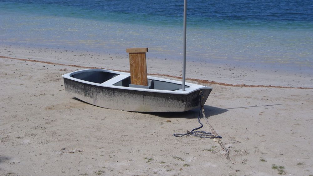 einsames kleines Schiff Foto & Bild | europe, balearic islands, spain