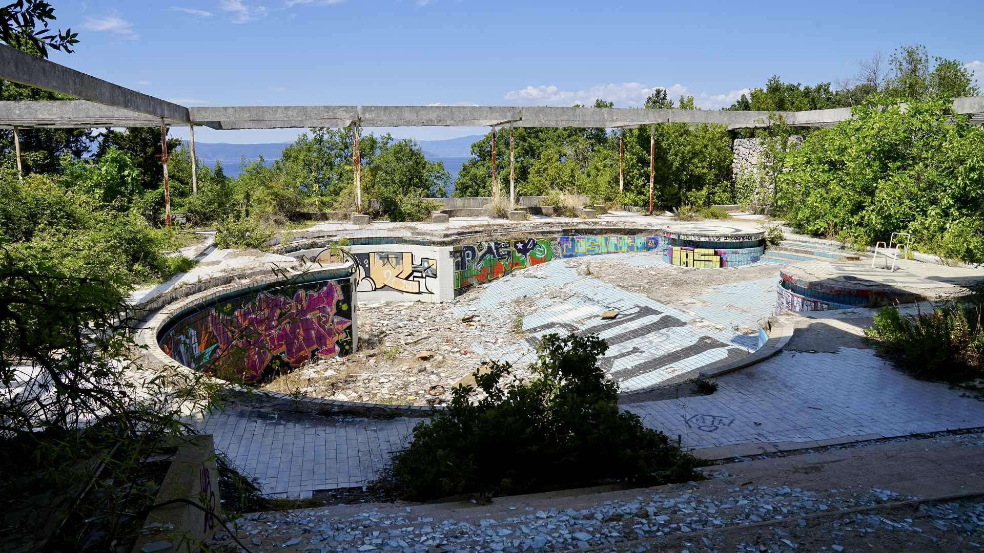 Einst das Schwimmbecken der Reichen