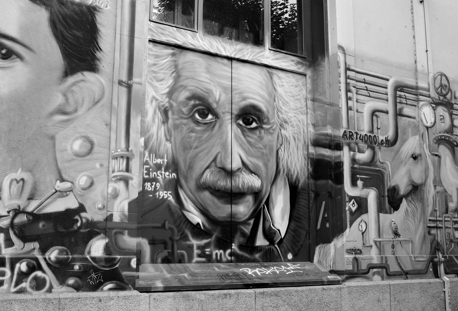 Einstein