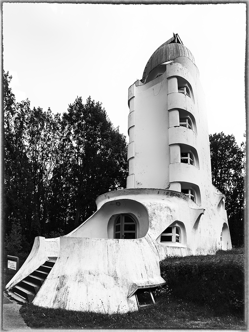 Einsteinturm 1