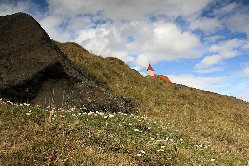 Eiríksstaðakirkja