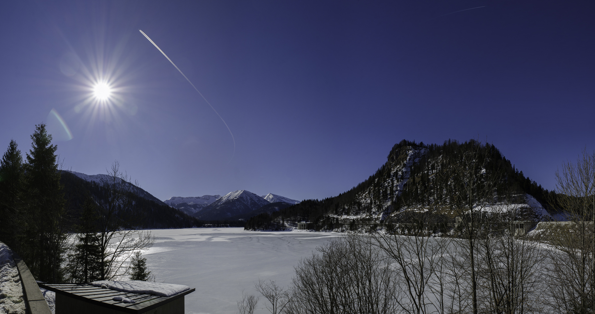 Eis auf dem Sylvensteinspeicher