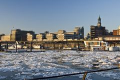 Eis auf der Elbe um Januar