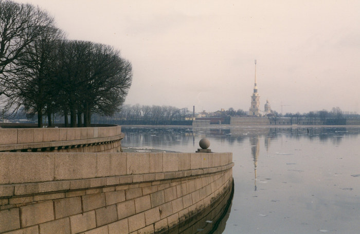 Eis auf der Neva