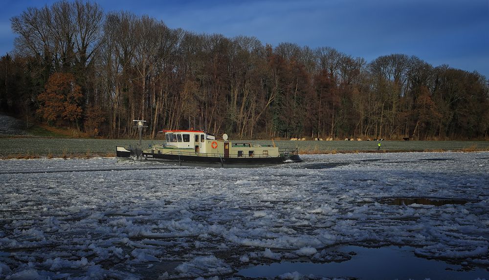 Eis auf der Weser 4