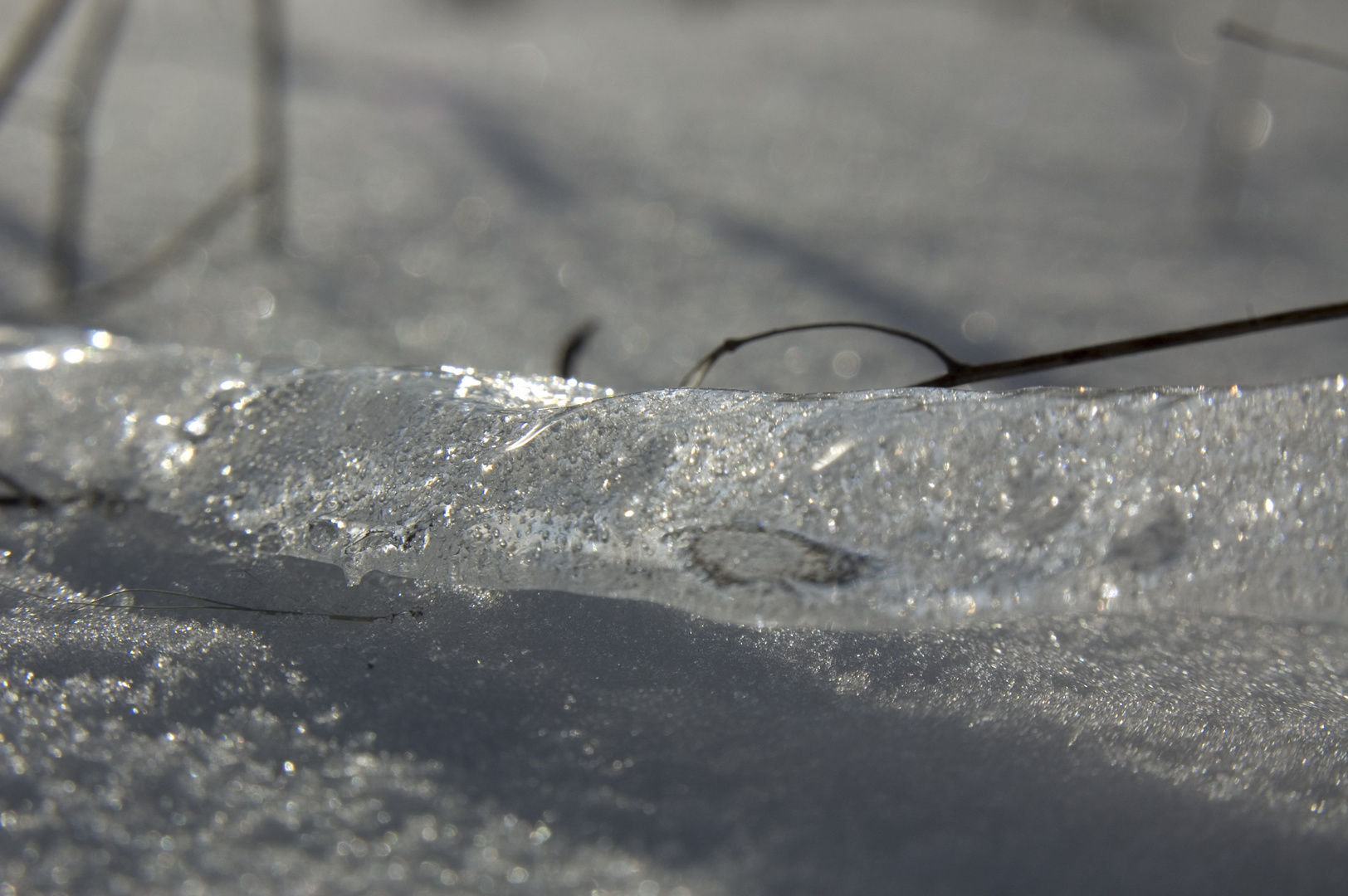 Eis auf Schnee