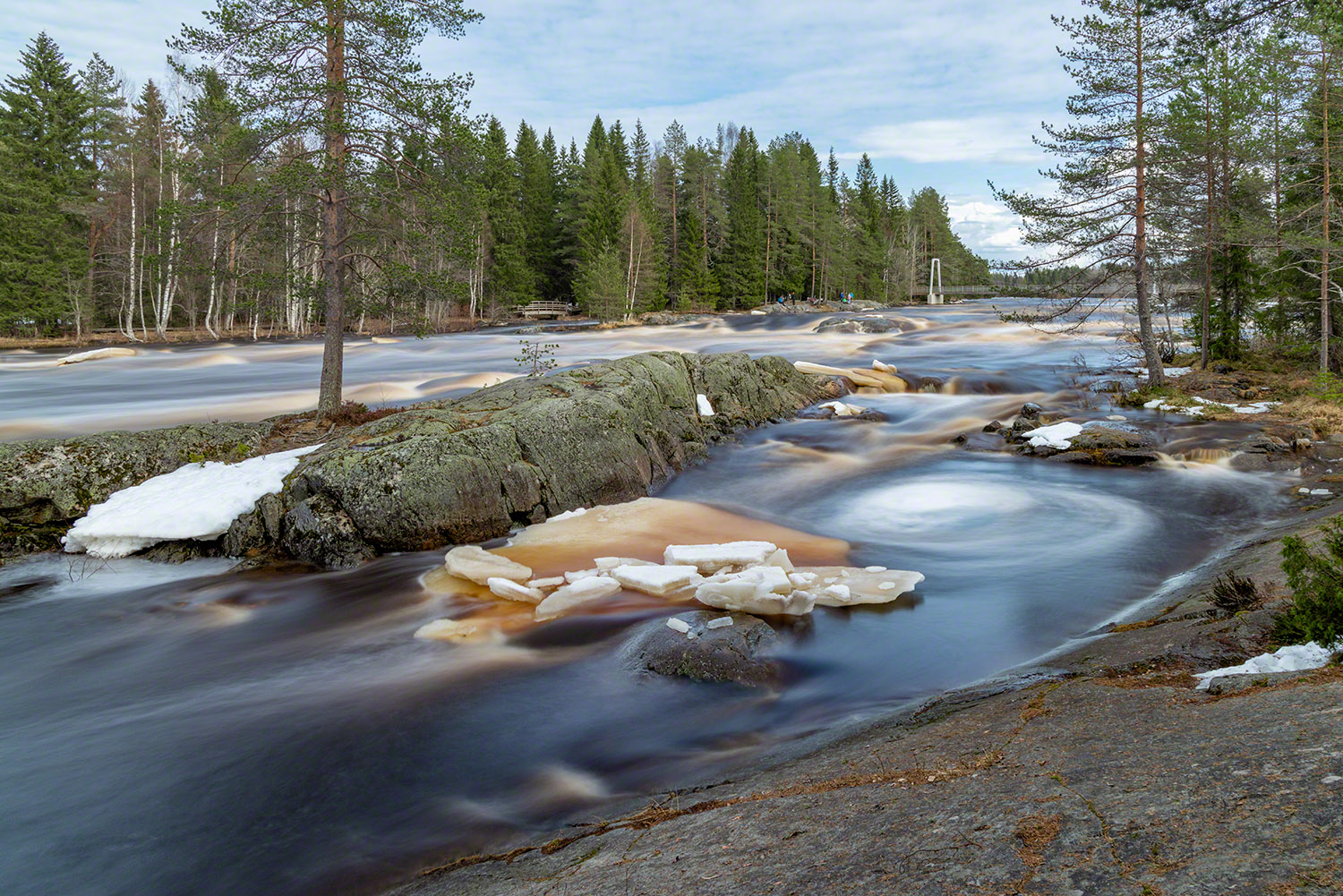 Eis gegen Wasser / Water vs Ice