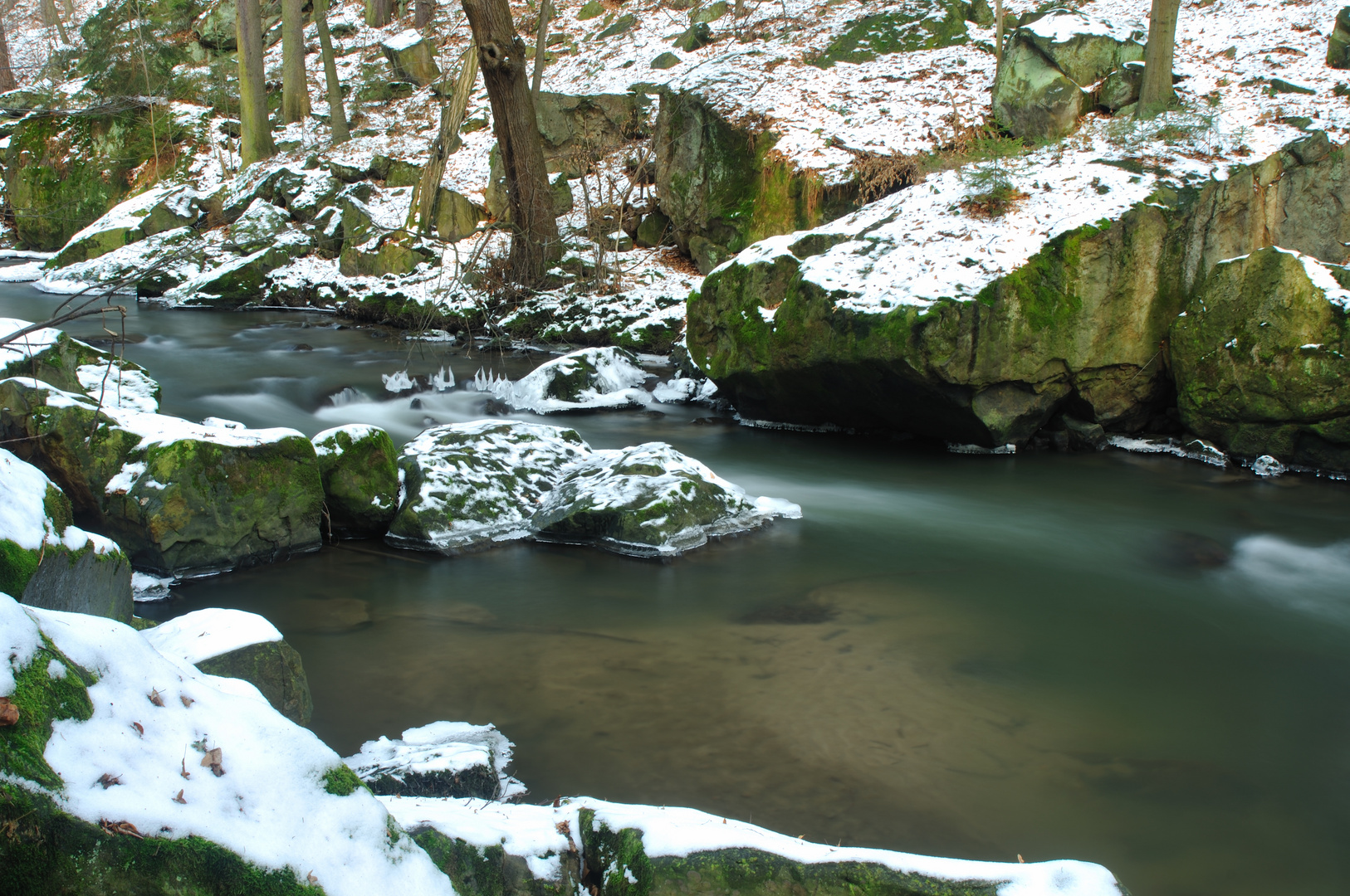 Eis, Schnee und schroffe Felsen