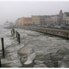 Eis und Nebel im Husumer Hafen