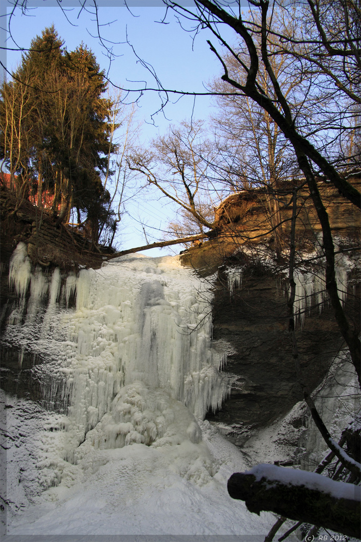Eis-Wasserfall in Zillhausen
