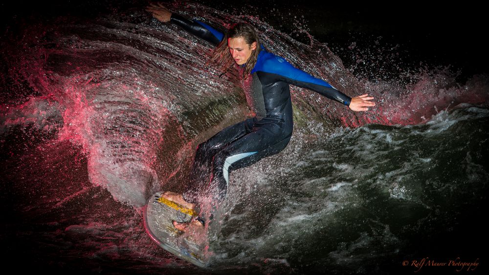 Eisbach Nacht-Action-2