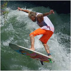 Eisbach-Surfen - leicht abgehoben