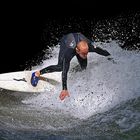 Eisbach-Surfer