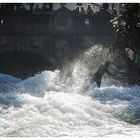 Eisbach-Surfer - im November